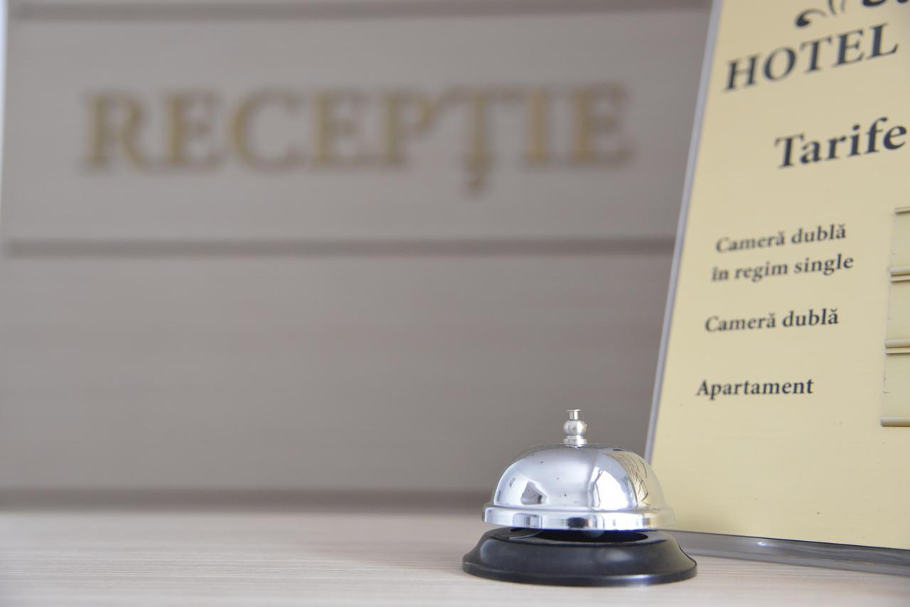 Hotel Posada Ramnicu Valcea Ngoại thất bức ảnh